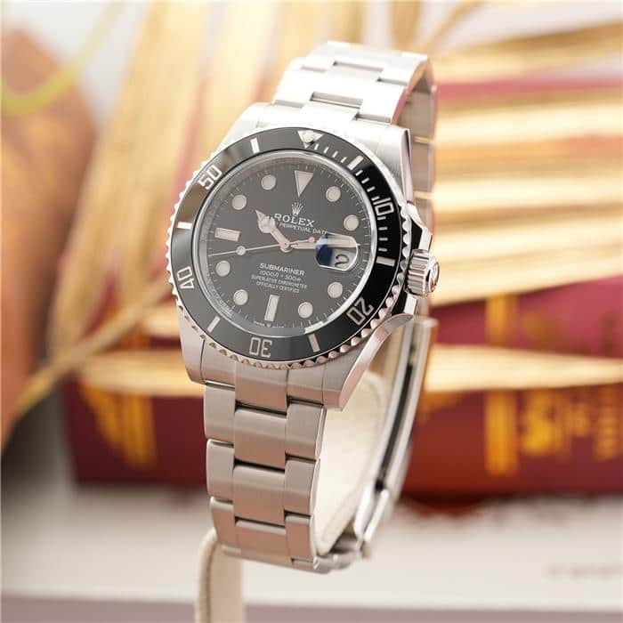 ロレックス サブマリーナー デイト 41 126610LN 保証書2021年 ランダムシリアル 付属品完品 ROLEX 中古 メンズ 腕時計 送料無料