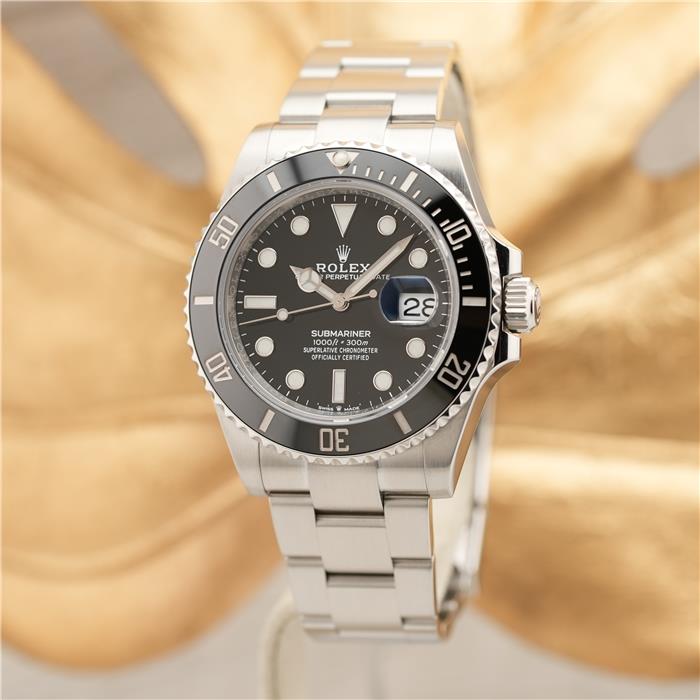 ロレックス サブマリーナー デイト 41 126610LN 保証書2025年 ランダムシリアル 付属品完品 ROLEX 中古 メンズ 腕時計 送料無料