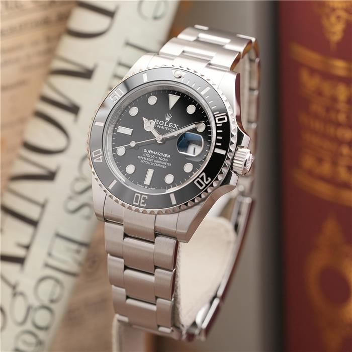 ロレックス サブマリーナーデイト 41 126610LN 保証書2022年 ランダムシリアル【ネット先行販売】 ROLEX 中古 メンズ 腕時計 送料無料