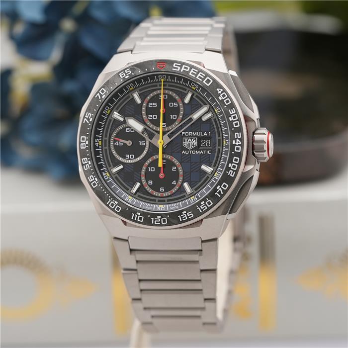 【60回払いまで金利0%】タグ・ホイヤー F1 クロノグラフ×オラクル レッドブル レーシング CBZ2080.BF0009 付属品完品 TAG HEUER 新品メンズ 腕時計 送料無料|GMT