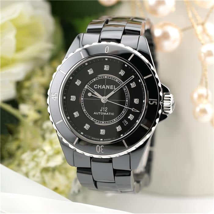 【60回払いまで金利0%】シャネル J12 38mm H5702 付属品完品 CHANEL 新品レディース 腕時計 送料無料｜GMT