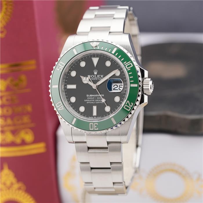 ロレックス サブマリーナーデイト 41 126610LV 保証書2021年 ランダムシリアル 付属品完品 ROLEX 中古 メンズ 腕時計 送料無料