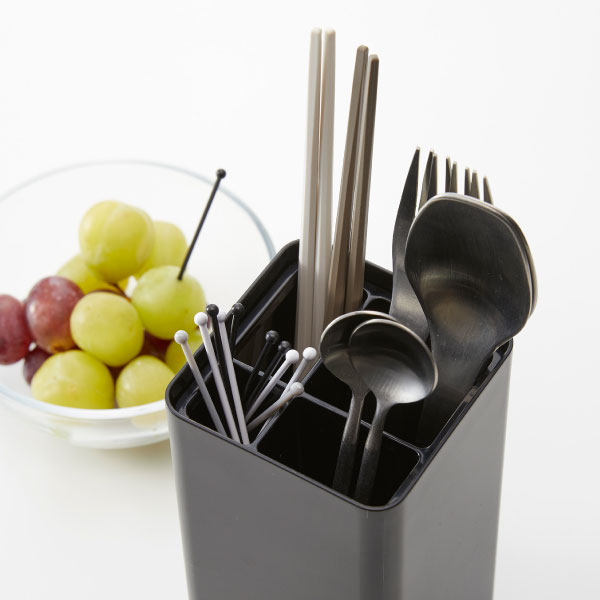 市場 カトラリーケース スプーン インテリア雑貨 おしゃれ 果物ピック はし立て 子ども用 縦型 箸いれ ふた付き 北欧 キッチン雑貨 カトラリー収納