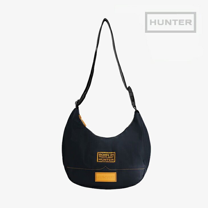 ：HUNTER｜Nylon Midi Hobo Born In Scotland Shoulder/ ハンター/ナイロン ミディ ホーボー ボーン イン スコットランド ショルダー/ブラックｘリッチオーカー #