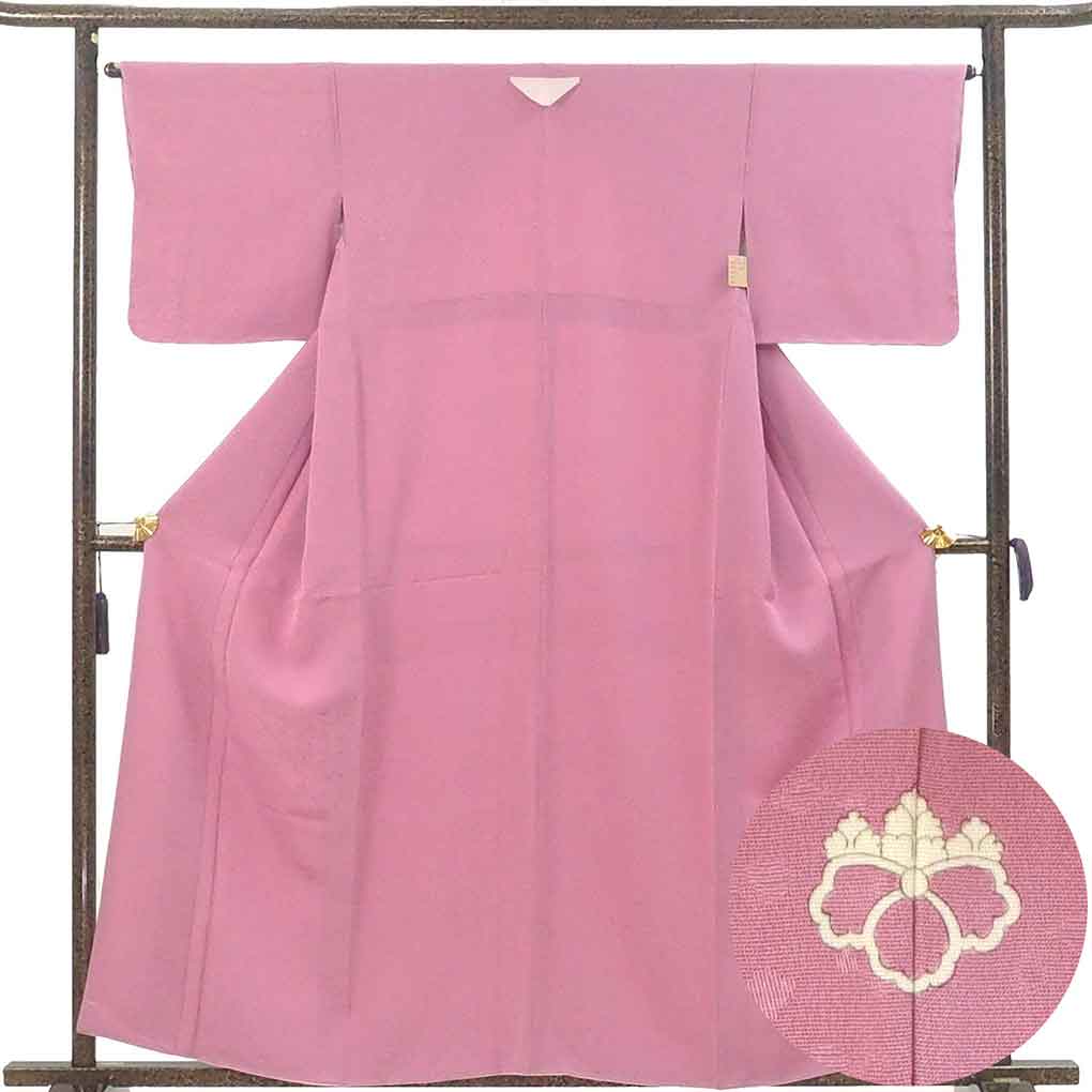 【中古】色無地 リサイクル着物 身丈160cm 裄65cm 前幅26cm 後幅30cm 袖丈45cm 袖幅32.5cm レディース 袷 無地 裄Mサイズ 秋冬春用 正絹（シルク）パープル 未使用品 リメイク リユース