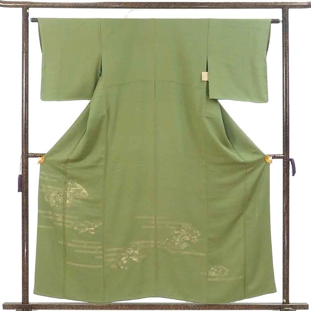 【中古】色留袖 リサイクル着物 身丈157cm 裄63cm 前幅22.5cm 後幅28.5cm 袖丈47cm 袖幅32cm レディース 袷 霞 裄Mサイズ 秋冬春用 正絹（シルク）グリーン 未使用品 リメイク リユース 11,088円