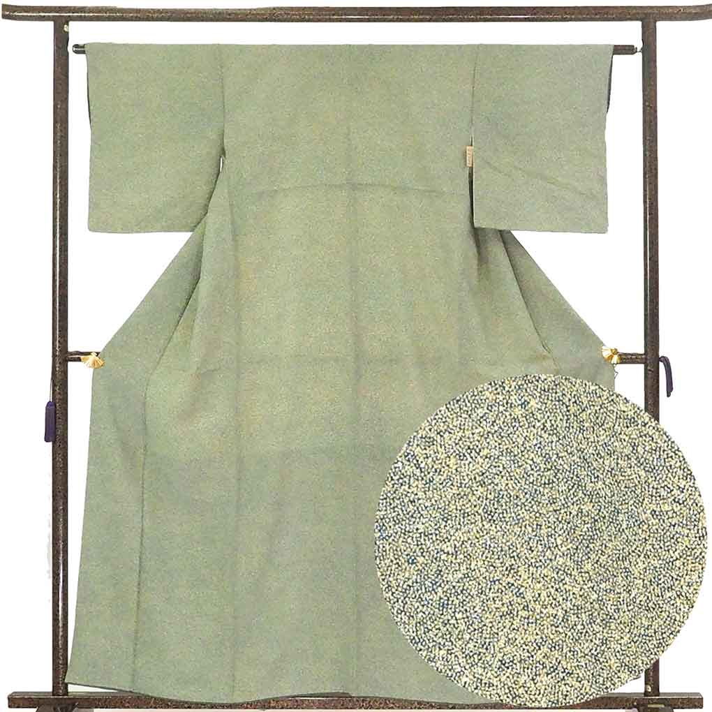 【中古】小紋 リサイクル着物 身丈160cm 裄62cm 前幅25cm 後幅30cm 袖丈47cm 正絹（シルク） レディース 袷仕立 秋冬春用 緑地 裄Sサイズ 未使用品 リユース