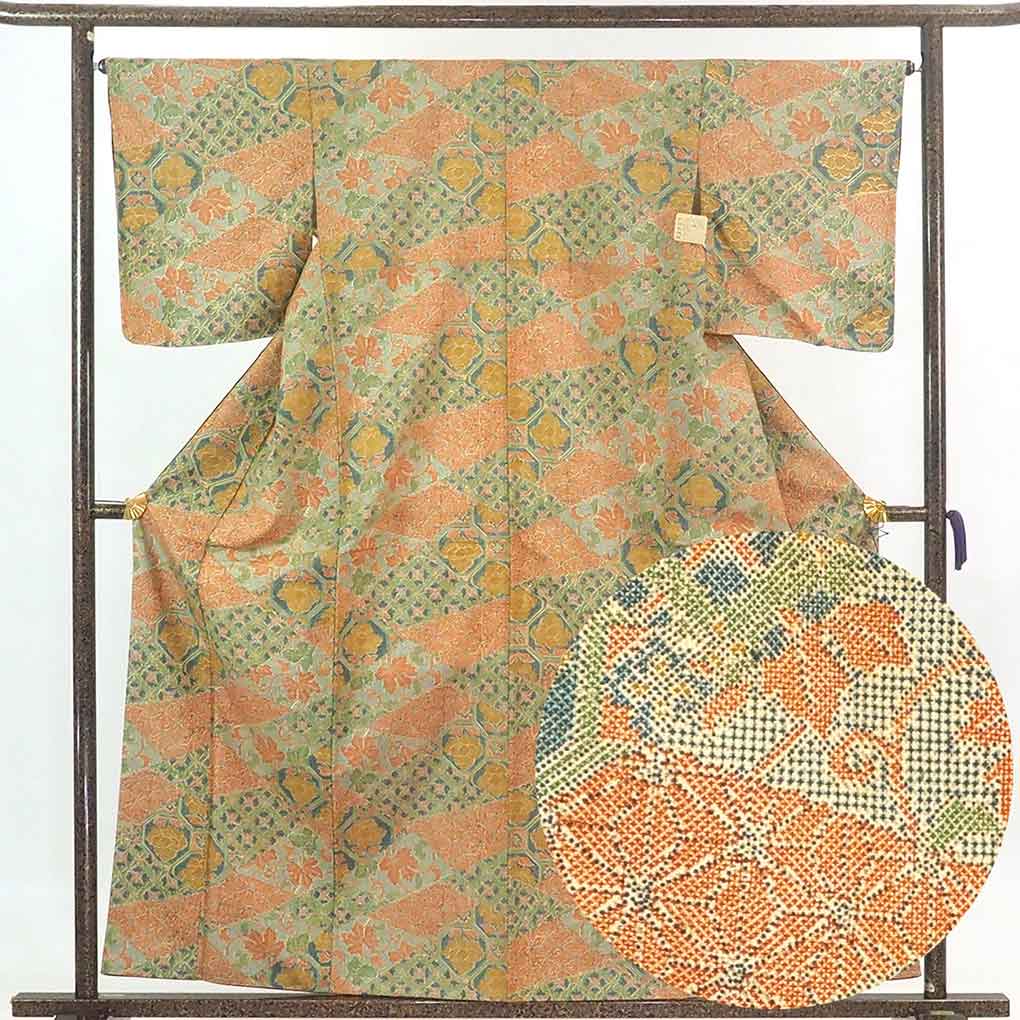 【中古】小紋 リサイクル着物 身丈160cm 裄66cm 前幅23cm 後幅30cm 袖丈49cm 正絹（シルク） レディース 袷仕立 秋冬春用 茶色 裄Mサイズ 未使用品 リユース｜リサイクル着物 呉服のきくや 8,470円