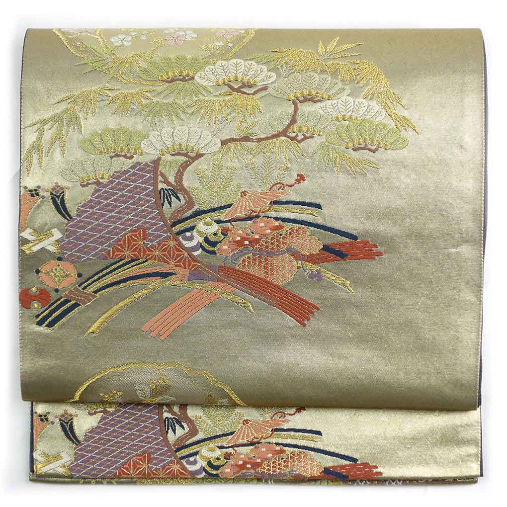 【中古】袋帯 リサイクル帯 幅30.5cm 長さ431cm レディース 松 秋冬春用 正絹（シルク）ゴールド 美品 リメイク リユース