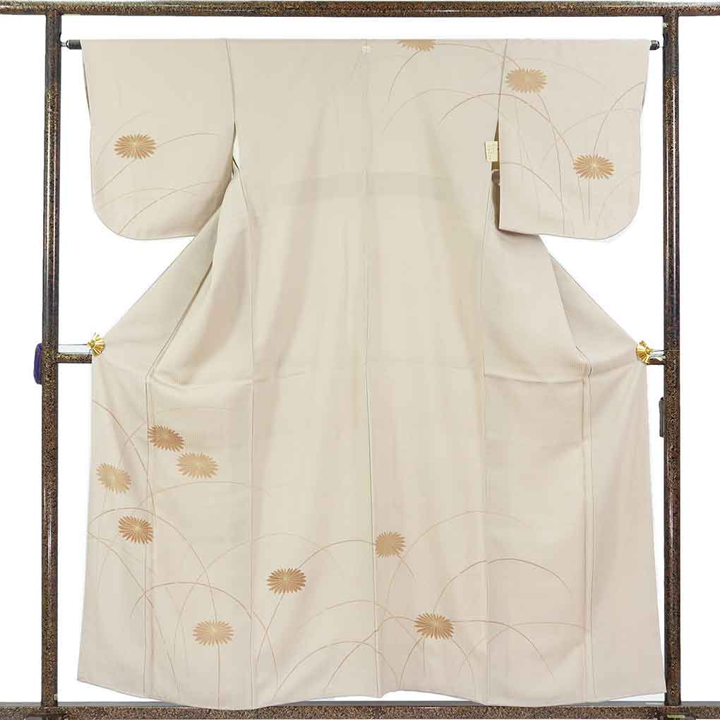 【中古】訪問着 リサイクル着物 身丈159cm 裄65cm 前幅25cm 後幅30cm 袖丈49cm 袖幅32cm レディース 袷 菊 裄Mサイズ 秋冬春用 正絹（シルク）ブラウン やや難 リメイク リユース