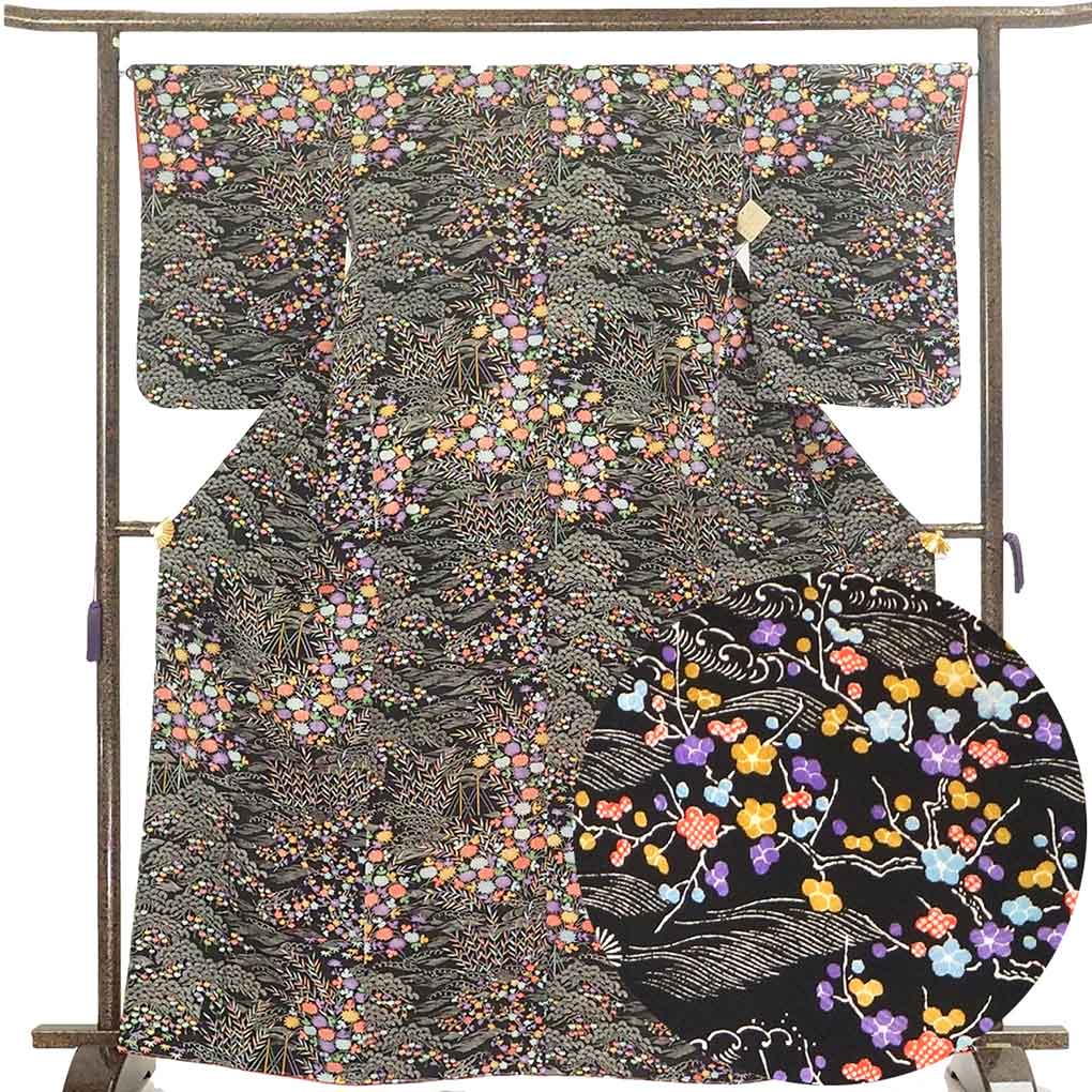 【中古】小紋 リサイクル着物 身丈165cm 裄66cm 前幅24cm 後幅30cm 袖丈56cm 正絹(シルク) レディース 袷仕立 撫子 秋冬春用 黒地 裄Mサイズ トールサイズ 未使用品 リユース|リサイクル着物 呉服のきくや