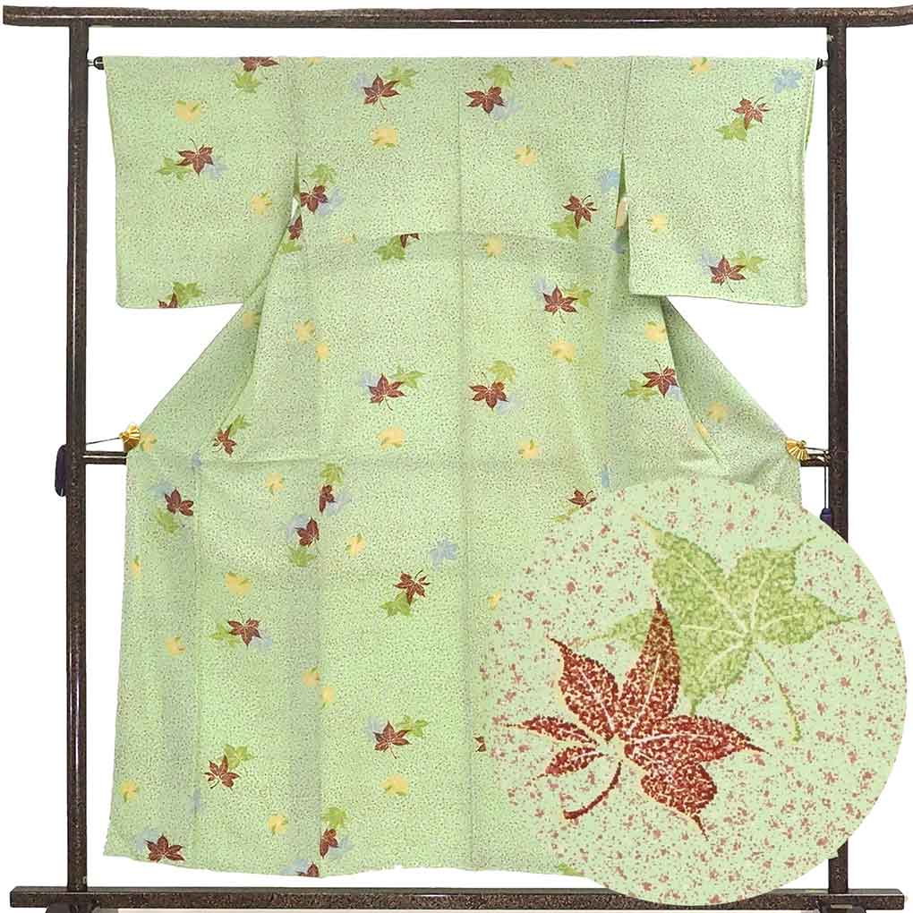 【中古】小紋 リサイクル着物 身丈157cm 裄66cm 前幅25cm 後幅29cm 袖丈48cm 袖幅34cm レディース 袷 紅葉 裄長 裄M-Lサイズ 秋冬春用 正絹（シルク）緑地 未使用品 リメイク リユース