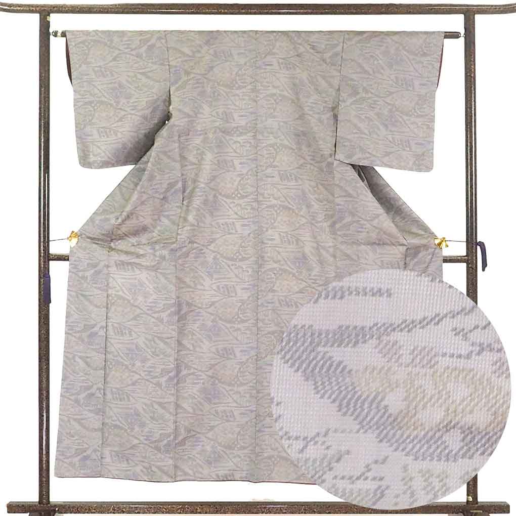 【中古】紬 リサイクル着物 身丈154cm 裄62cm 前幅24.5cm 後幅28cm 袖丈49cm 正絹（シルク） レディース 袷仕立 秋冬春用 グレー地 裄Sサイズ リユース