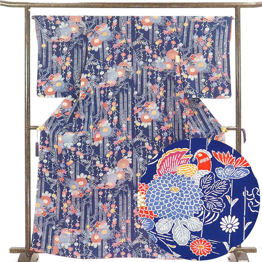 【中古】小紋 リサイクル着物 身丈165cm 裄66cm 前幅23.5cm 後幅30cm 袖丈56cm 袖幅33cm レディース 袷 花柄 裄長 裄M-Lサイズ 秋冬春用 正絹(シルク)紺地 トールサイズ 未使用品 リメイク リユース|リサイクル着物 呉服のきくや
