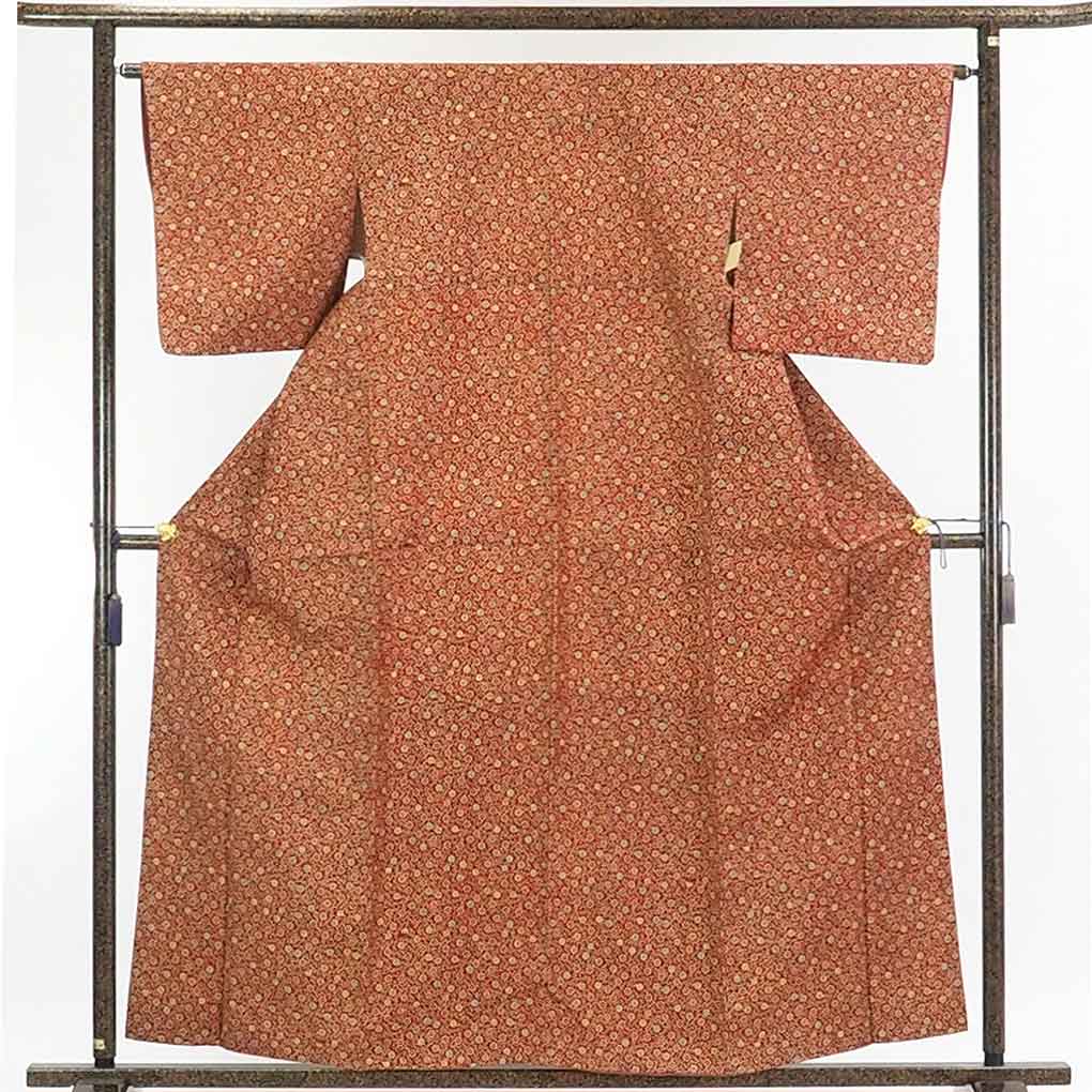 【中古】小紋 リサイクル着物 身丈160cm 裄64cm 前幅24cm 後幅30cm 袖丈48cm 正絹（シルク） レディース 袷仕立 秋冬春用 茶色 裄Mサイズ リユース 5,077円