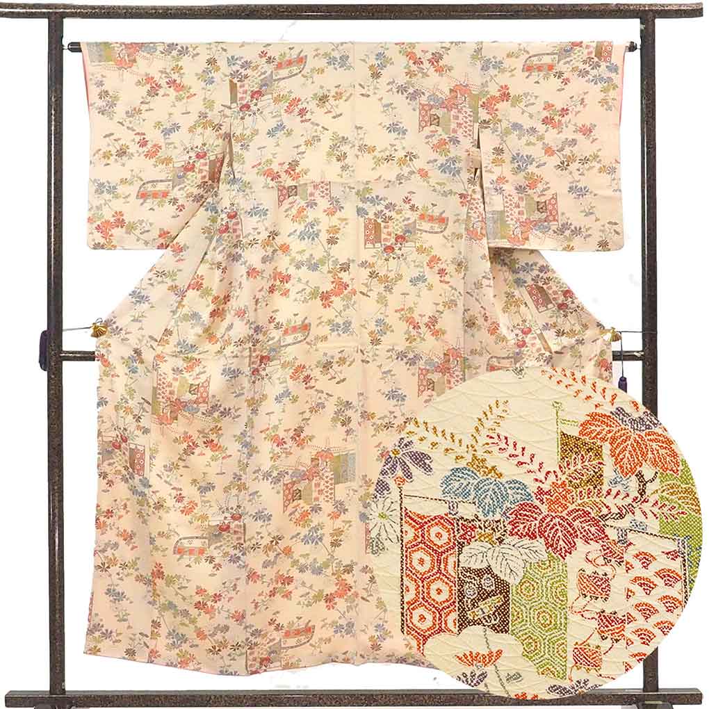 【中古】小紋 リサイクル着物 身丈152cm 裄丈64cm 前幅24cm 後幅29cm 袖丈51cm 袖幅33cm レディース 袷 花柄 裄Mサイズ 秋冬春用 正絹（シルク）ブラウン やや難 リメイク リユース