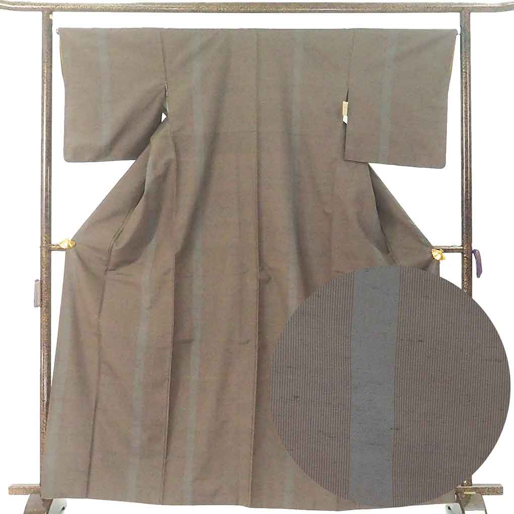 【中古】紬 リサイクル着物 身丈165cm 裄66cm 前幅24.5cm 後幅30cm 袖丈49cm 袖幅34cm レディース 袷 万筋 裄長 裄M-Lサイズ 秋冬春用 正絹（シルク）ブラウン トールサイズ 美品 リメイク リユース