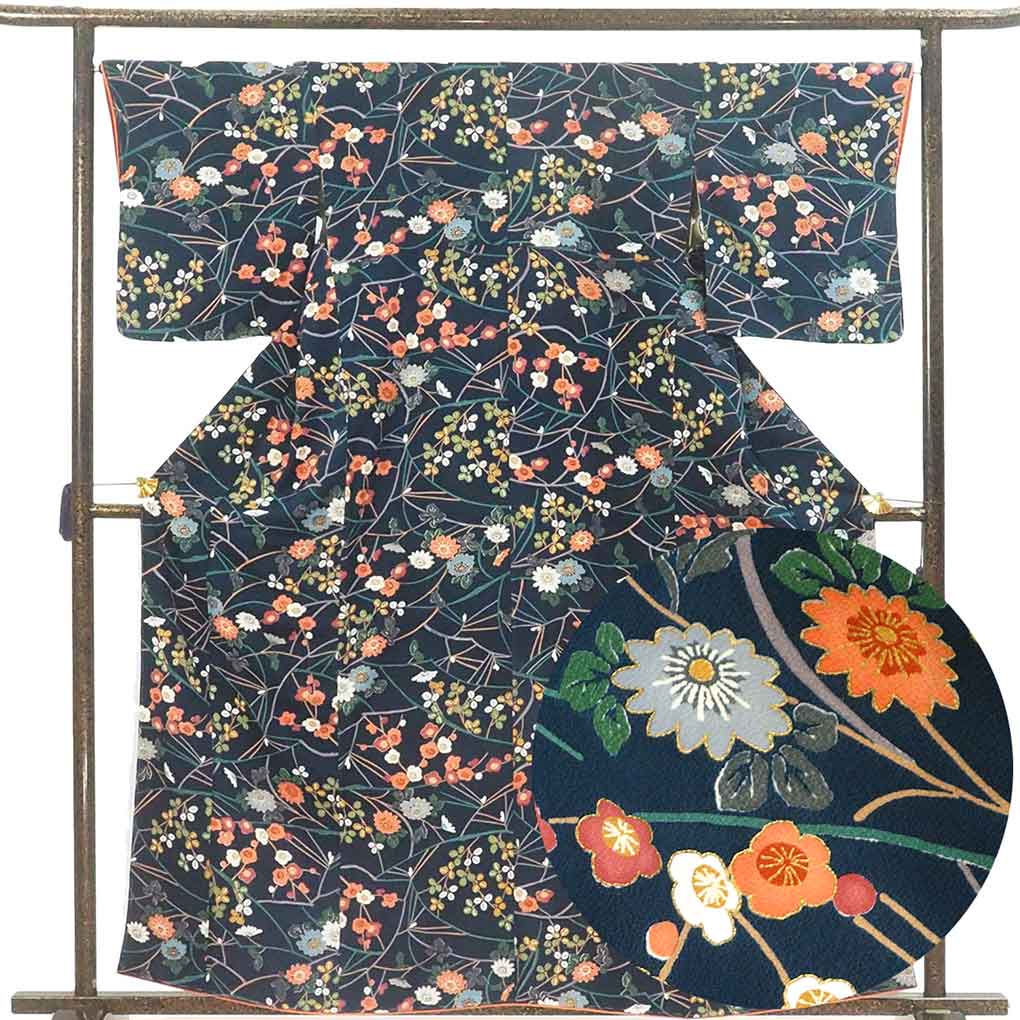 【中古】小紋 リサイクル着物 身丈162cm 裄66cm 前幅23cm 後幅30cm 袖丈48cm 袖幅33cm レディース 袷 四季の花柄 裄長 裄M-Lサイズ 秋冬春用 正絹（シルク）ネイビー 未使用品 リメイク リユース｜リサイクル着物 呉服のきくや