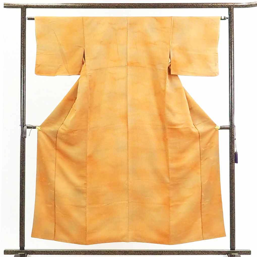【中古】色無地 リサイクル着物 身丈155cm 裄62cm 前幅22.5cm 後幅28cm 袖丈41cm 正絹（シルク） レディース 袷仕立 無地 秋冬春用 茶色 裄Sサイズ トールサイズ リユース