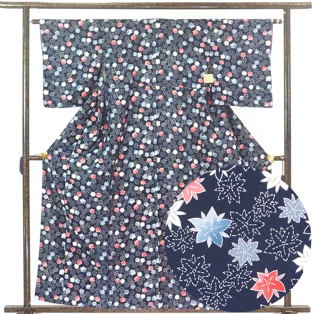 【中古】小紋 リサイクル着物 身丈160cm 裄63cm 前幅25cm 後幅29cm 袖丈49cm 正絹（シルク） レディース 袷仕立 秋冬春用 紺地 裄Mサイズ 美品 リユース