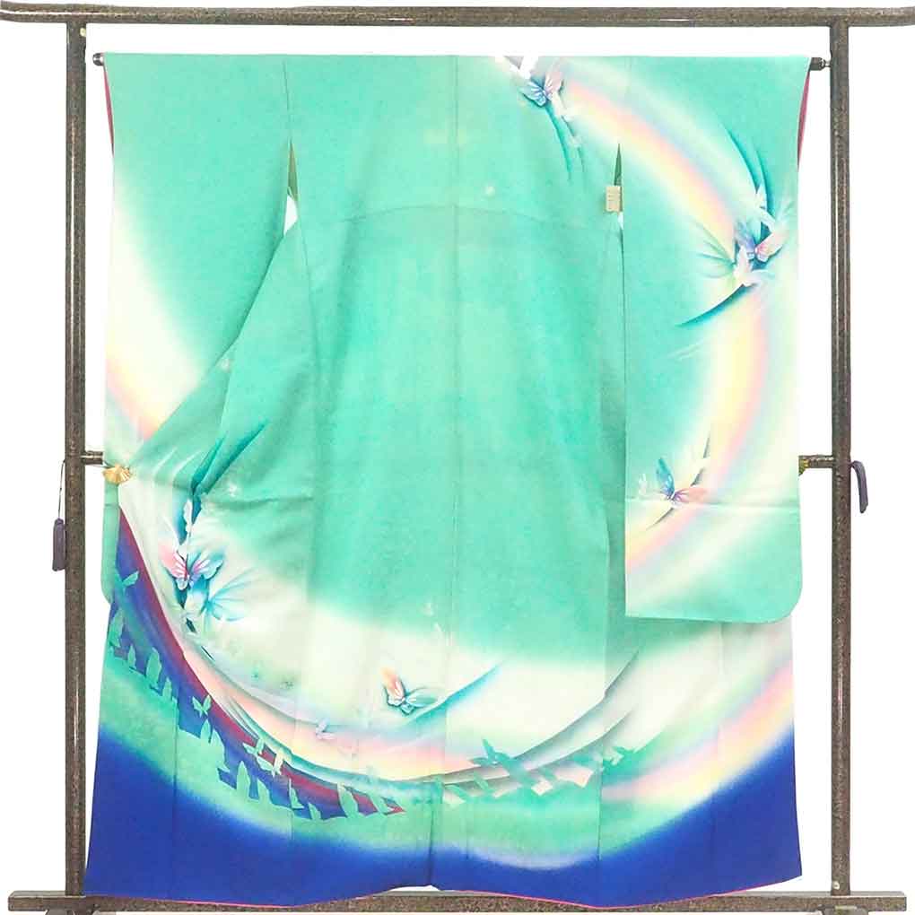 【中古】振袖 リサイクル着物 身丈160cm 裄65cm 前幅22.5cm 後幅30cm 袖丈105cm 袖幅32cm レディース 袷 蝶柄 裄Mサイズ 秋冬春用 正絹（シルク）グリーン 難有り リメイク リユース