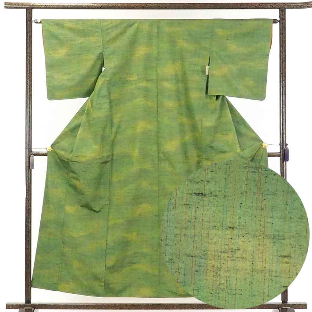 【中古】紬 リサイクル着物 身丈157cm 裄63cm 前幅26cm 後幅30cm 袖丈46cm 正絹（シルク） レディース 袷仕立 秋冬春用 緑地 裄Mサイズ 未使用品 リユース