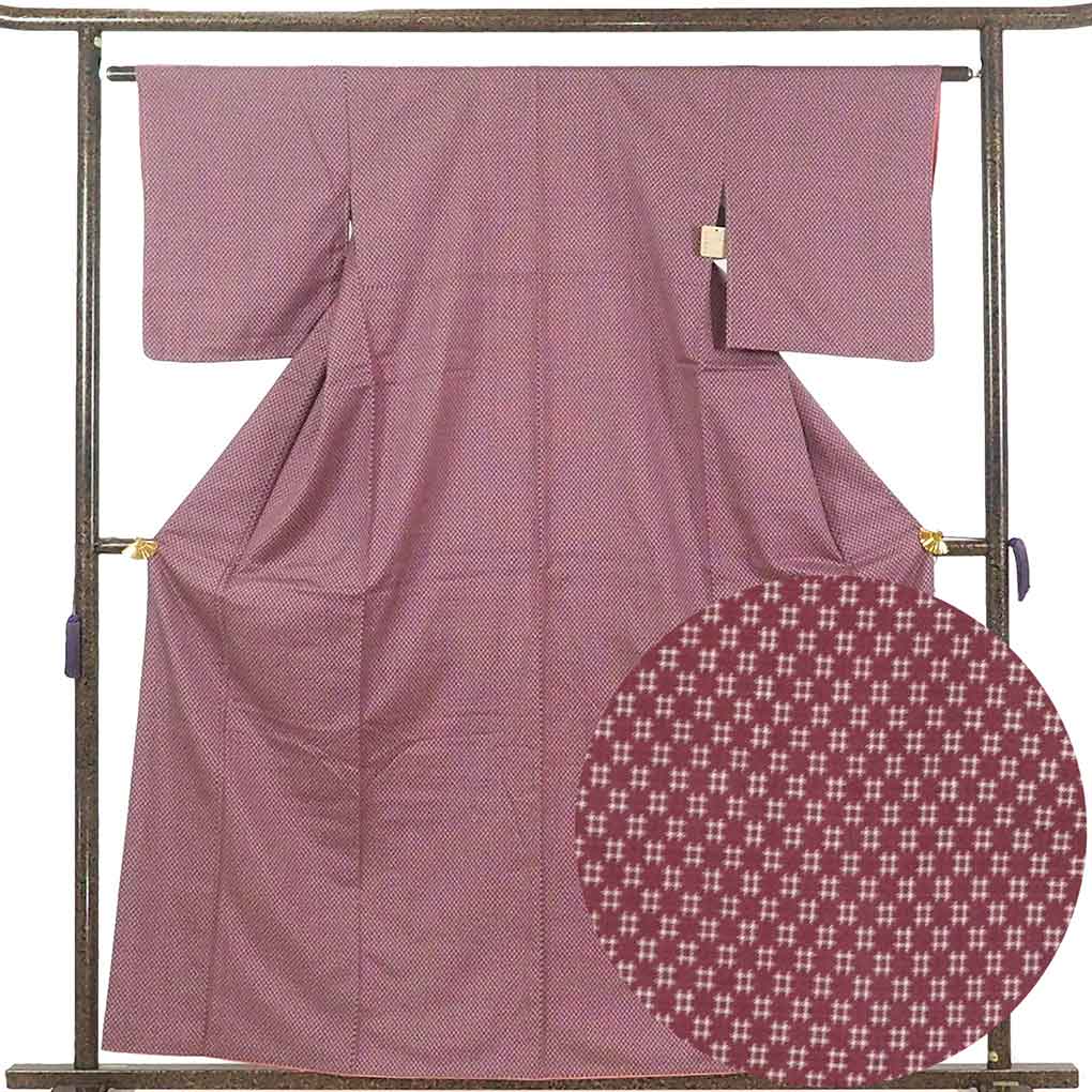 【中古】紬 リサイクル着物 身丈159cm 裄63cm 前幅23.5cm 後幅29cm 袖丈47cm 袖幅32.5cm レディース 袷 井桁 裄Mサイズ 秋冬春用 正絹(シルク)紫地 未使用品 リメイク リユース|リサイクル着物 呉服のきくや