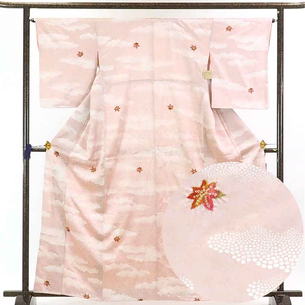 【中古】小紋 リサイクル着物 身丈164cm 裄65cm 前幅23cm 後幅30cm 袖丈53cm 正絹（シルク） レディース 袷仕立 秋冬春用 ピンク地 裄Mサイズ トールサイズ 美品 リユース