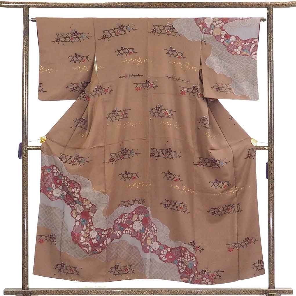 【中古】訪問着 リサイクル着物 身丈154cm 裄64cm 前幅27cm 後幅30.5cm 袖丈49cm 袖幅33cm レディース 袷 辻ヶ花 裄Mサイズ 秋冬春用 正絹（シルク）茶色 やや難 リメイク リユース｜リサイクル着物 呉服のきくや