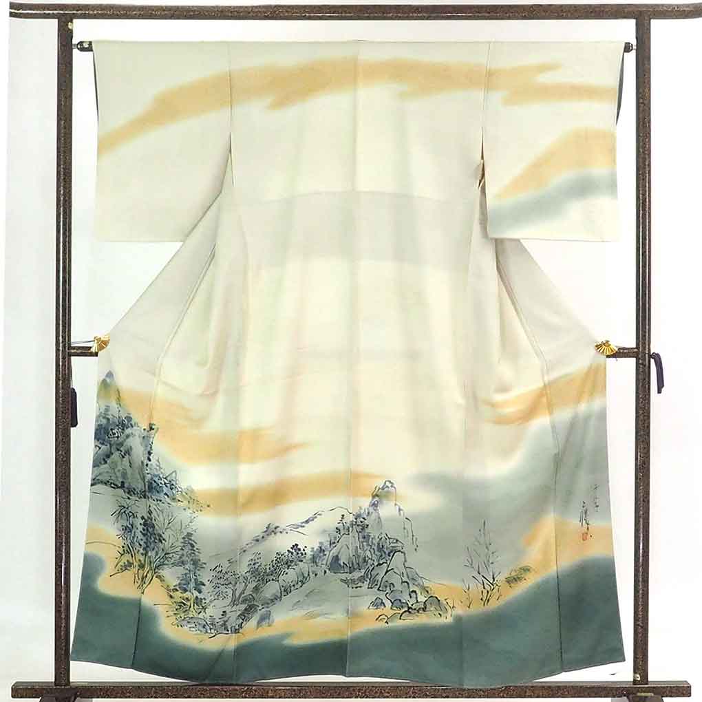 【中古】訪問着 リサイクル着物 身丈156cm 裄64cm 前幅25cm 後幅30.5cm 袖丈49cm 正絹（シルク） レディース 袷仕立 秋冬春用 黄色地 裄Mサイズ 未使用品 リユース