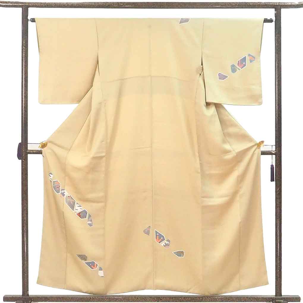 【中古】付下 リサイクル着物 身丈157cm 裄63cm 前幅22cm 後幅28.5cm 袖丈49cm 袖幅32cm レディース 袷 抽象柄 裄Mサイズ 秋冬春用 正絹（シルク）イエロー 美品 リメイク リユース
