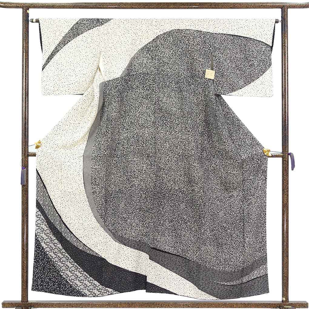 【中古】訪問着 リサイクル着物 身丈156cm 裄65cm 前幅24cm 後幅30cm 袖丈44cm 袖幅32cm レディース 袷 たたき染 裄Mサイズ 秋冬春用 正絹(シルク)ブラック やや難 リメイク リユース|リサイクル着物 呉服のきくや