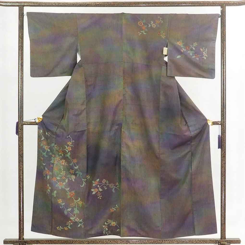 【中古】訪問着 リサイクル着物 身丈159cm 裄66cm 前幅24cm 後幅29cm 袖丈46cm 正絹(シルク) レディース 袷仕立 秋冬春用 紫地 裄Mサイズ 未使用品 リユース|リサイクル着物 呉服のきくや