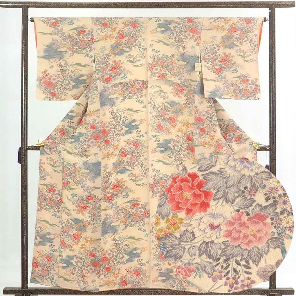 【中古】小紋 リサイクル着物 身丈158cm 裄63cm 前幅25cm 後幅29.5cm 袖丈49cm 正絹（シルク） レディース 袷仕立 秋冬春用 茶色 裄Mサイズ 未使用品 リユース