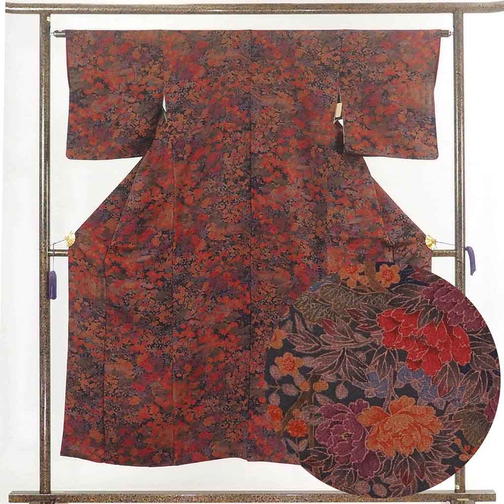 【中古】小紋 リサイクル着物 身丈150cm 裄63cm 前幅24cm 後幅29cm 袖丈45cm 正絹（シルク） レディース 袷仕立 秋冬春用 黒地 裄Mサイズ 美品 リユース