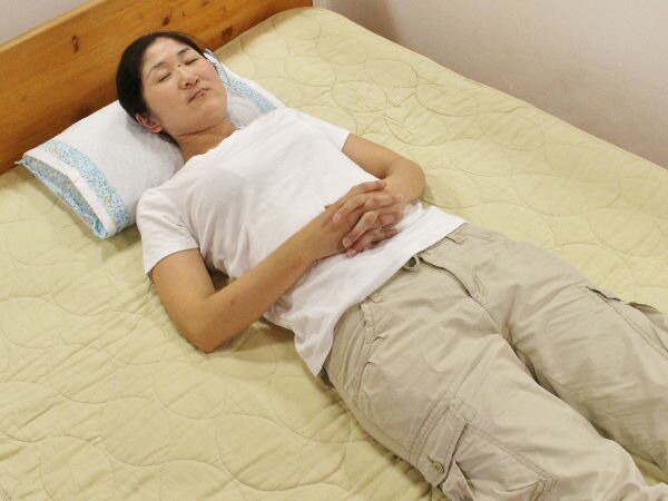 Gofukushingutangoya Because Small Sized Side Pattern Pillow