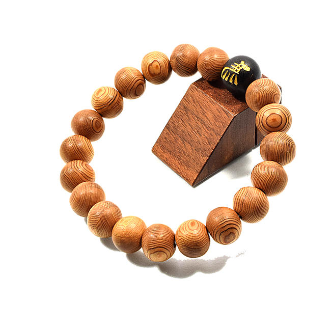 【希少品】天眼模様の木製念珠ブレスレット ～漆塗り木製ビーズのアクセント付き～ 楽天市場】『屋久杉ブレスレット』「左馬」彫り入り10ミリ玉念珠 木製