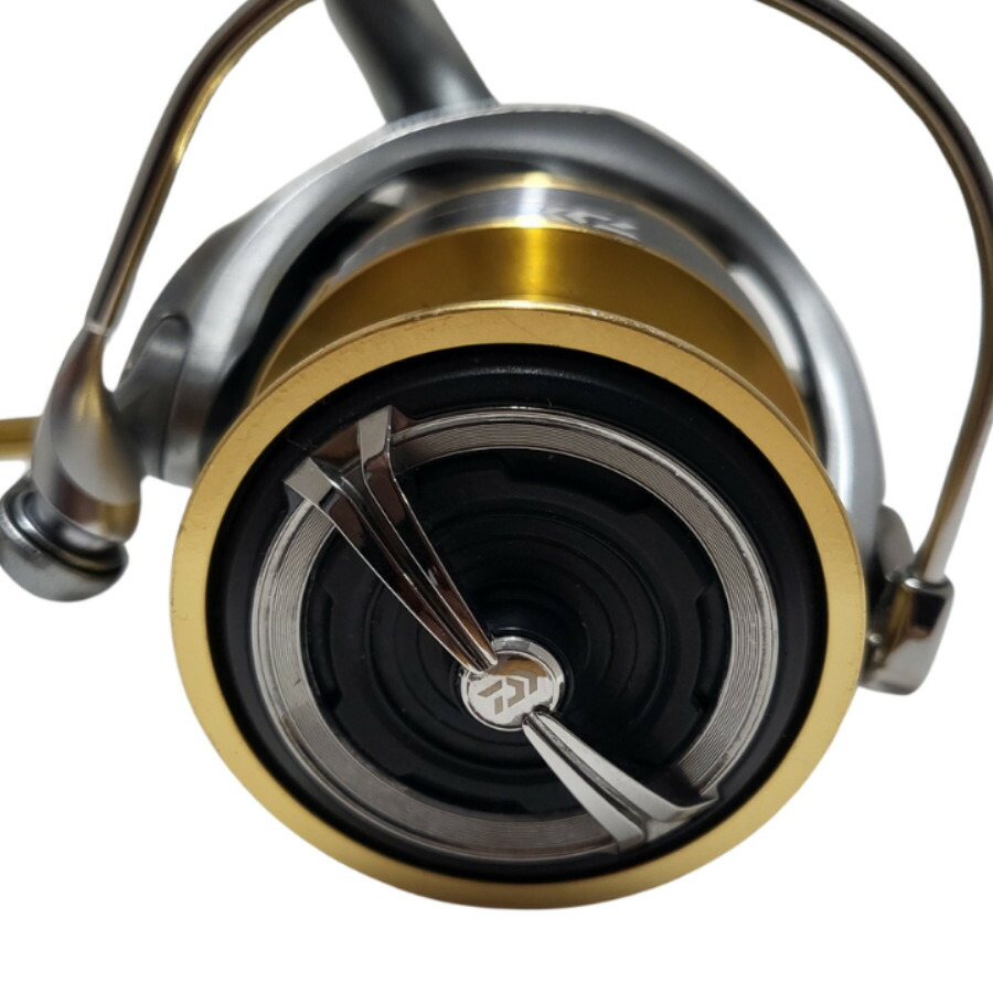 新作製品、世界最高品質人気! DAIWA ダイワ 18フリームス LT5000D-CXH