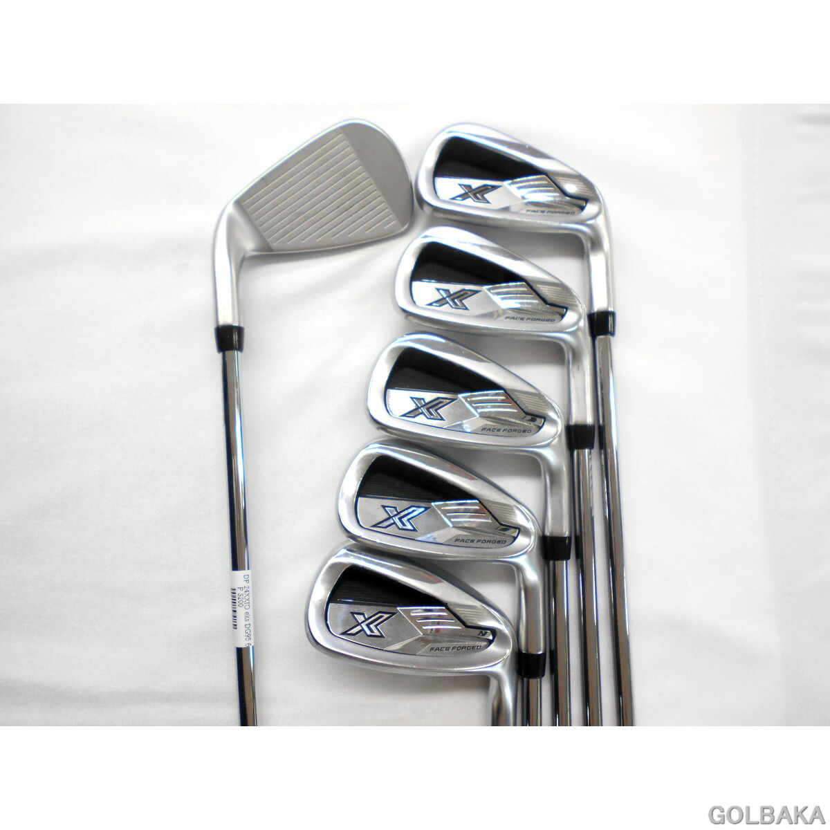 【中古】BC：ダンロップ XXIOeks 2024年模範例アイアン仕掛ける6本(#5-9.P) 屋根裏部屋23° ダイナミックゴールド95/S200 クラブ-アイアン
