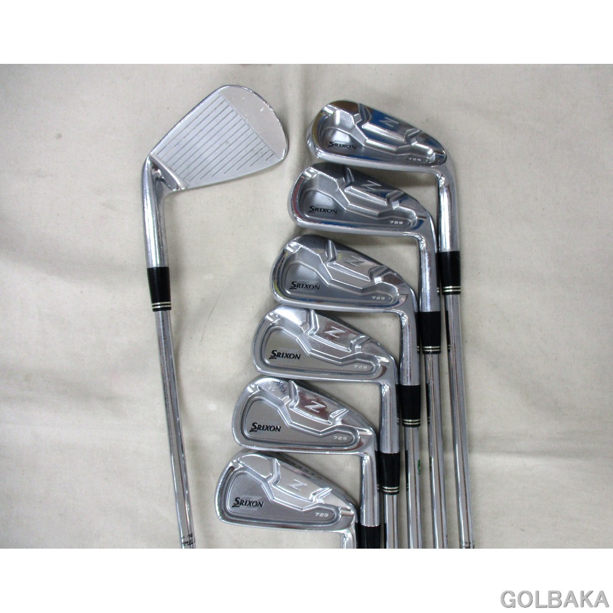 【中古】C：ダンロップSRIXON Z 725アイアン書き割り7本（＃4-P） 屋根裏部屋33°DYNAMIC GOLD DST S200