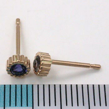 最短翌日 クーポンで大割引 18金ピンクゴールド タンザナイトピアス(太さ0.9mmx長さ10mm芯・シリコンキャッチ付)