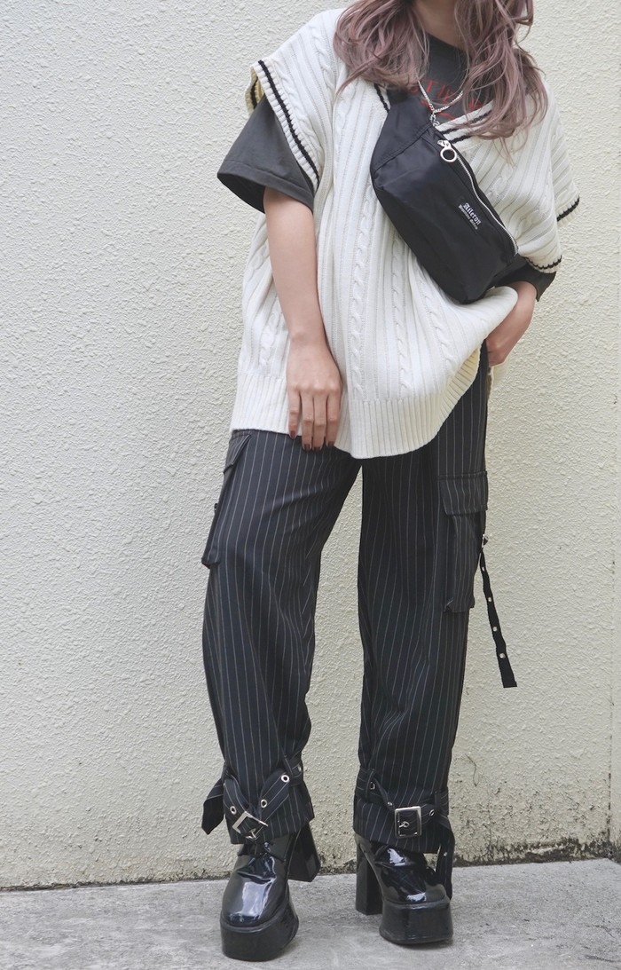 楽天市場 Eyelet Belt Design Cargo Pants Stripe レディース パンツ ボトムス ロング ブラック 黒 ストライプ 縦縞 カーゴパンツ ストリート グランジファッション ブランド アパレル 洋服 A D G Adg エーディージー お洒落 おしゃれ A D G