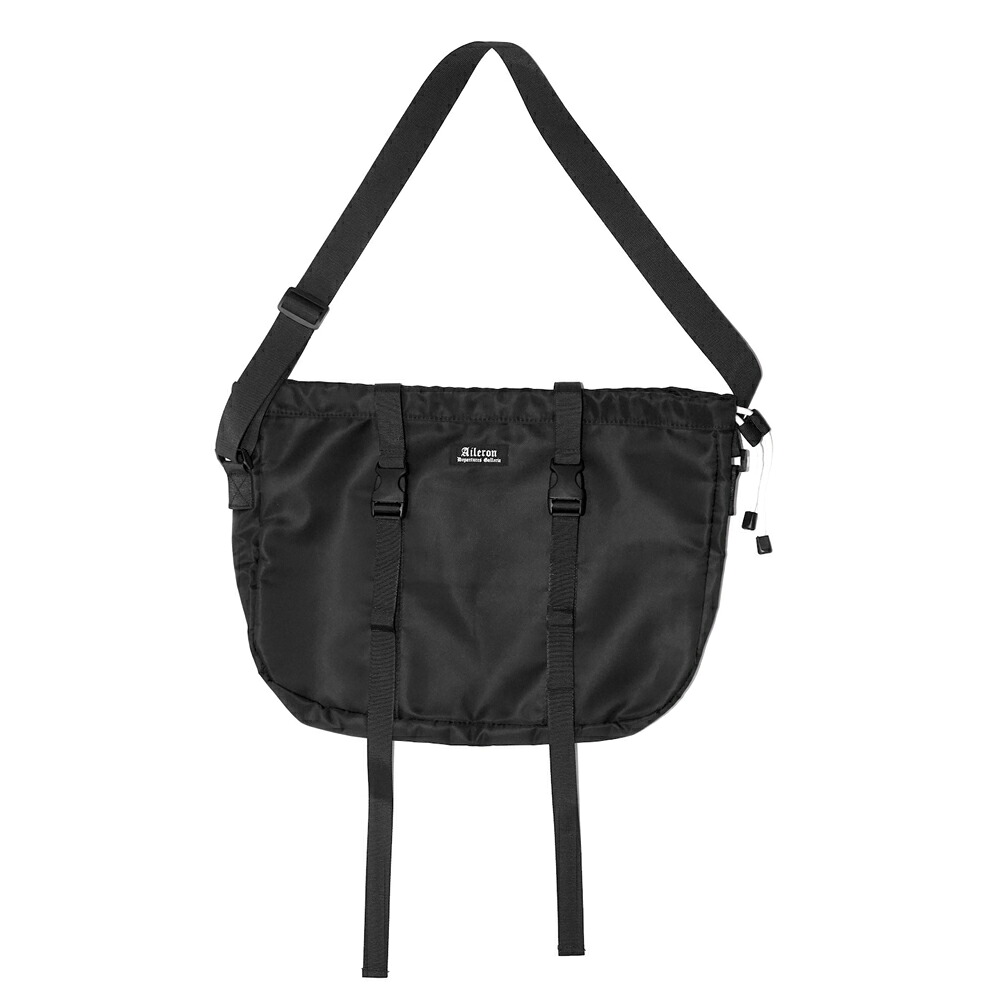Nylon Belted Big Shoulder Bag レディース メンズ ユニセックス ショルダーバッグ ボディバッグ ナイロン 黒 ブラック　A.D.G エーディージー 収納多い 大容量 ポケットたくさん ストリートファッション スポーティー スポーツMIX メッセンジャーバッグ 送料無料