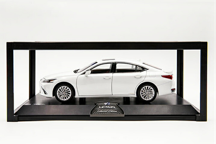 楽天市場】キャデラック特注 1/18 キャデラック CT6 2019