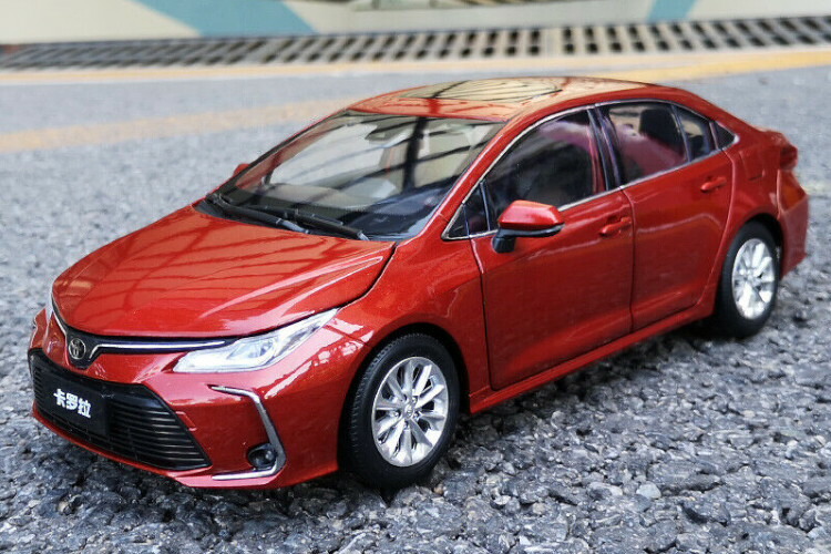 楽天市場】トヨタ特注 1/18 カローラ クロス 2022 ダイキャスト