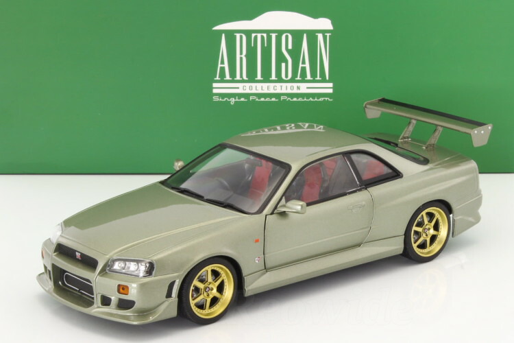 京商 1/18 日産 スカイライン 2000 GT-R KPGC110 シルバー hqdefault.jpg