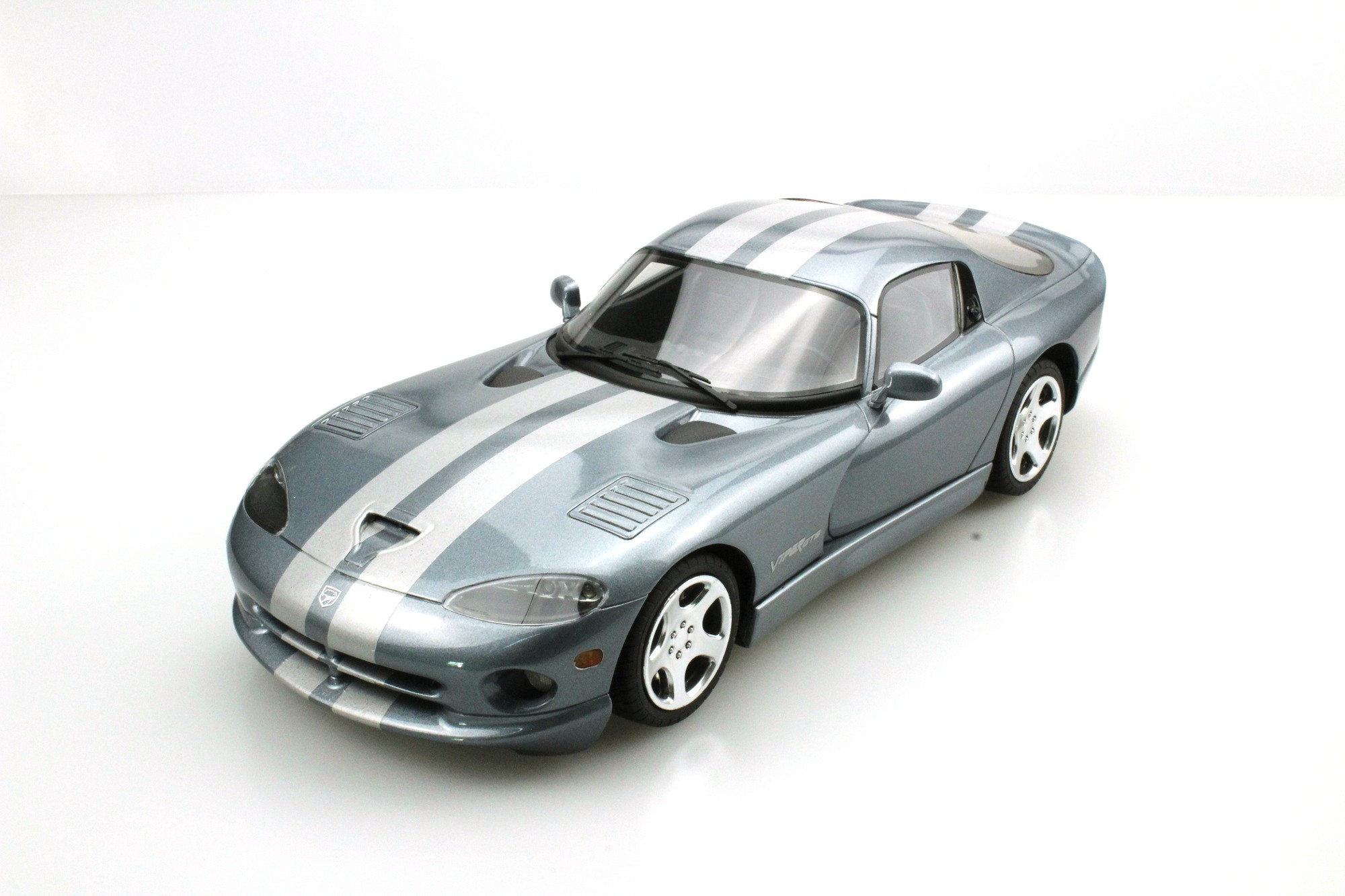 1:18 GT Spirit GT156 Dodge Viper RT/10 red | eBay