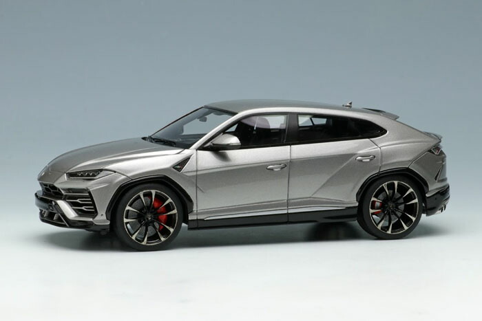 ランボルギーニ URUS ウルス ハードカバーカタログ - rnbi.lv