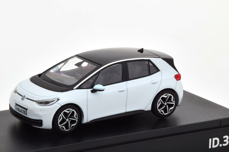 楽天市場】ノレブ 1/43 フォルクスワーゲン K70 1970 ライトグレー