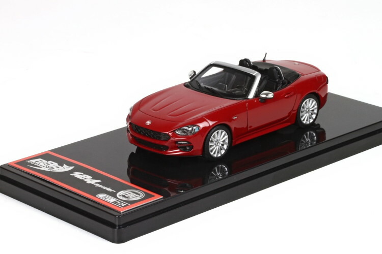 ixo アバルト 124スパイダー 1/43 ミニカー　おまけ トミカ 付き ixo アバルト 124スパイダー 1/43 ミニカー おまけ トミカ 付き